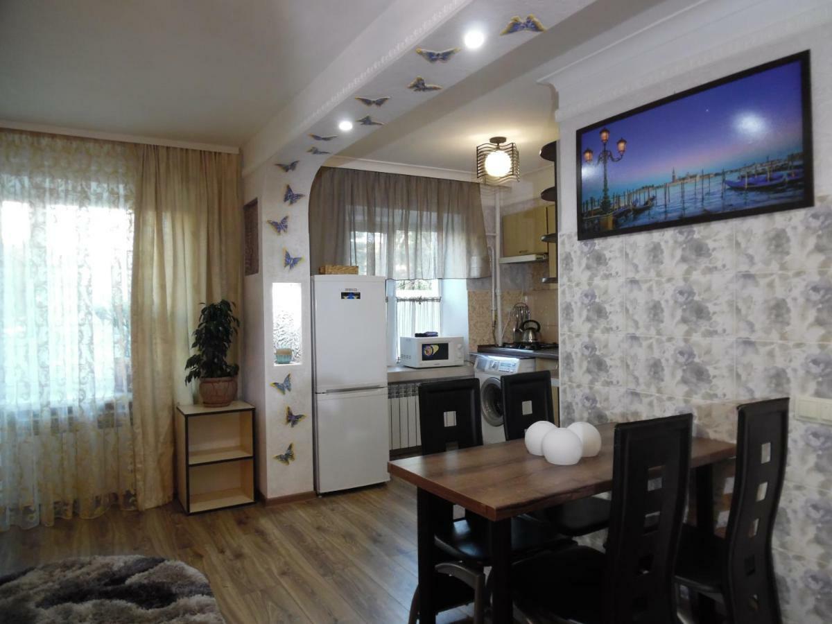 Студия В Центре Скала Khmelʼnytsʼkyy Extérieur photo